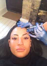 Tara Brinton's Instagram, Twitter & Facebook