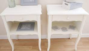 tables de chevet ivoire style shabby chic meubles et rangements par aufonddemongrenier