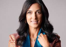 Lisa Mcgowan's Instagram, Twitter & Facebook