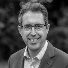 Adam Essex's Instagram, Twitter & Facebook