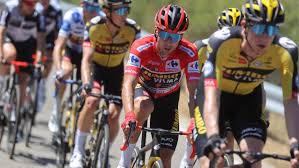 The vuelta squad, during the second stage between caleruega and burgos. Jidq4r2vrqxfxm