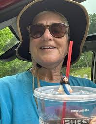 Joan Mcgregor's Instagram, Twitter & Facebook