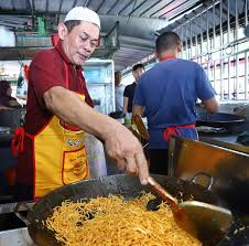 Goreng kejap bagi isi ayam nampak putih. Mee Bodoh Pak Hasan Mee Kegilaan Orang Ramai Di Malaysia Rileklah Com