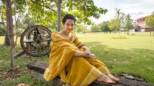 The twitter account of bollywood actor kangana ranaut was 'permanently suspended' on tuesday after she posted a series of tweets. Kangana Ranaut S Twitter Suspension Here Are Some Controversial Tweets Posted By The Actress