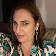 What are the must-go-to restaurants