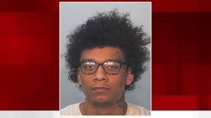 Fort Wayne 'Fantasy of Lights' plugs into a bigger, better 30th season