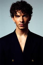 Hairstylist: ❤️ Sam Wall & David Rea