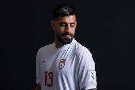 جام جهانی و نیمکتی که دست از سر مدافع پرسپولیس برنمی‌دارد