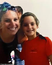 Seebohm is one of her idols, according to her sister, taylor mckeown, who also swam with bracken ridge's pride at the 2014 commonwealth games. Ybsiqkwqx1yscm