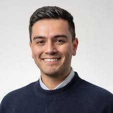 Paul Ignatenko's Instagram, Twitter & Facebook