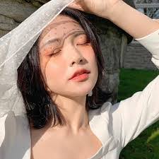 Amy Li's Instagram, Twitter & Facebook