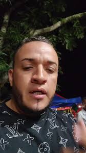 no que me quiere complacer 😅😅tírate un rola perro😅 @Caleb Pacheco @...