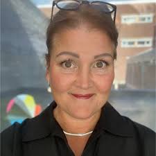 Liberal Arts and Humanities Education: Who Is Right—Bill Gates, or the Late  Steve Jobs?