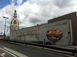 Ancienne Usine Lu Transformee En Lieu Polyvalent Reconversion Hyper Reussie Hammam Bar Restau Transats Sur Le Quai Bout Ville France Nantes France Nantes