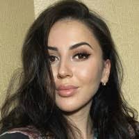 Abby Molina's Instagram, Twitter & Facebook