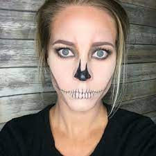 Simple Skeleton To Spook Your Friends This Halloween Skeletonmakeup Simpleskeleton Halloweenmak Skeleton Makeup Halloween Makeup Looks Easy Skeleton Makeup