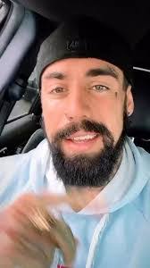 Chris Kash's Instagram, Twitter & Facebook