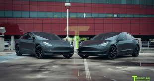 Wrapped in 3m satin matte black wrap with red accents on 't' emblems and calipers. Matte Black Vs Satin Black Tesla Model 3 Which Would You Choose Tesla Model Matte Cars Tesla