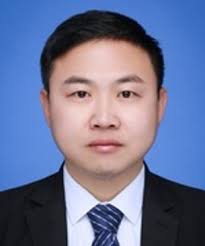 Distributed Dynamic Event-triggered Consensus for Stochastic Multi- agent  Systems