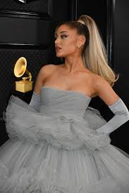 The teen pop idol turned into a modern r&b diva after surviving a series of tragedies in the late 2010s. Ariana Grande Ariana Grande Wiki Fandom