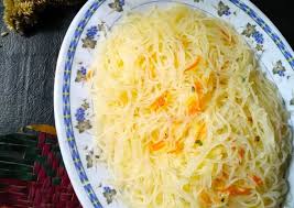 Langkah pertama adalah untuk merendam vermicelli beras dengan air panas sehingga lembut. Resep Bihun Goreng Simple Resep Bihun Goreng Enak Sederhana Dan Cara Membuatnya Pancit Recipe Pancit Indonesian Food Resep Bihun Goreng Simple Podrobnee