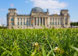 Die deutschen wählen ihre abgeordneten normalerweise alle vier jahre bei der bundestagswahl. The 2021 Bundestag Election Aicgs