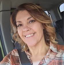 Jennifer Witts's Instagram, Twitter & Facebook