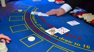 They generally bet more when they have an advantage and less when the dealer has an advantage. How To Count Cards In Blackjack Like The Mit Blackjack Team