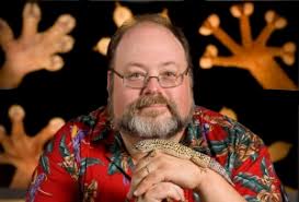 Aaron Bauer's Instagram, Twitter & Facebook