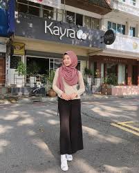 Korean fashion hijab ala k pop shopee check it out ep 13 supaya lebih yakin lagi sobat bisa membaca pada category baju kerja di sana kawan mix match hijab style ala korea bisa jadi inspirasi. Style Hijab Ala Wanita Korea Ini Kini Banyak Jadi Pilihan Gaya Sehari Hari Para Hijabers
