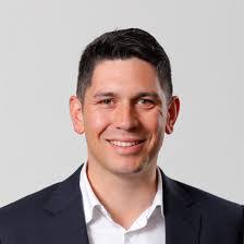 Robert Ballantyne's Instagram, Twitter & Facebook