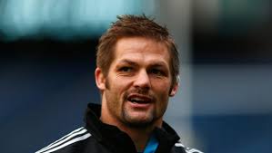 Marc Hinton: Richie McCaw should bow out after Rugby World Cup