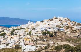 After a day at the beach, guests of the suites can also enjoy a refreshing drink from the snack bar. Santorini Sky Presents Sky Dome A Pimple Of A Marketing Idea
