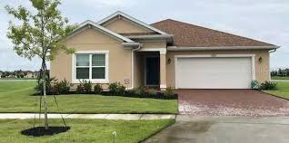 Just Listed Renting A House Back Patio Lawn Care