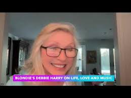 KATE PIERSON w/ DEBBIE HARRY -- "ROAM"