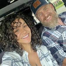 Raven Carter's Instagram, Twitter & Facebook