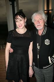 Garlick music (p) 2020 fontana / tf1. Hugues Aufray A 90 Ans Il Demarre Une Nouvelle Vie Avec Sa Maitresse