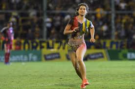 Links to river plate vs. Video Una Mujer Entro Semidesnuda En Medio Del Partido Entre Rosario Central Y River El Litoral Noticias Santa Fe Argentina Ellitoral Com