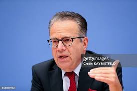 189 Frank Juergen Weise Stock Photos, High-Res Pictures, and Images