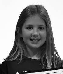 Diane Dingle's Instagram, Twitter & Facebook