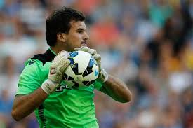 ˈpit ˈfɛltɦœyzə(n)2 born 3 november 1986) is a dutch goalkeeper playing for az. Oud International Tekent Bij Fortuna Alles Aan Doen Om Belangrijk Te Zijn Eredivisie Ad Nl