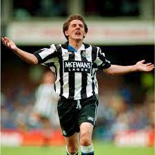 Wir bieten eine vielzahl von qualitativ hochwertigen repliken newcastle united trikot und shorts für sie und ihr team. Newcastle United 1994 95 Retro Trikot Auswarts Retrofootball