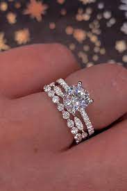 39 Timeless Classic And Simple Engagement Rings Simple Engagement Rings Wedding Ring Sets Dream Engagement Rings