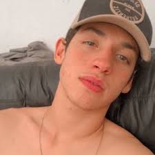 Victor Brum (@victorbrum111)