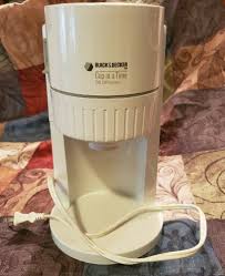 Black And Decker Single Serve Coffee Maker Instructions Black Decker Cup At A Time Single Serve Drip Coffeemaker Hot Tea Beverage Dcm5 Blackdecker Https Single Serve Coffee Makers Single Coffee Maker Coffee Maker