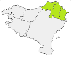 Biarritz et le pays basque sont comme le piment d'espelette, fort et doux à la fois ! French Basque Country Wikipedia