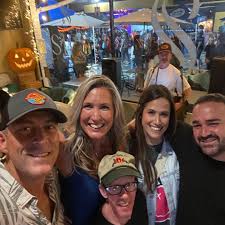 Sipsters enjoy Halloween weekend together