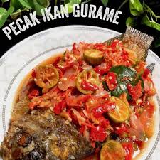 Dengan menggunakan racikan umpan yang paling jos, kalian bisa dengan mudah mendapatkan ikan bawal yang terkenal galak di habitat alami. Resepi Olahan Ikan Air Tawar Pawtaste Com