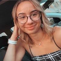 40+ "Roxanna" profiles