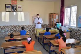 Yüz yüze eğitim başlıyor mu? Okullarda Kademeli Yuz Yuze Egitim Yarin Basliyor Evrensel
